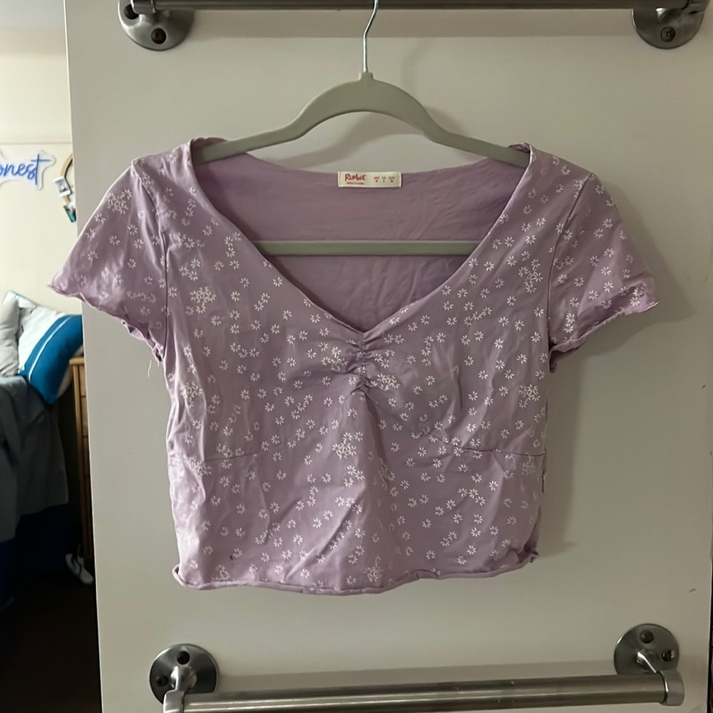 Lavender Floral Romwe Crop Top
